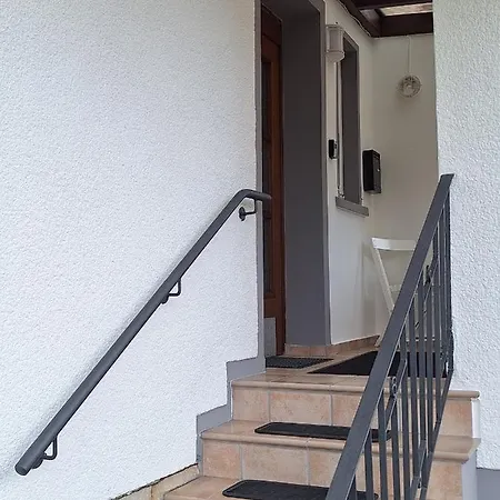 Schlafen Vor Den Toren Von Osnabrück Für 5 Pers. *